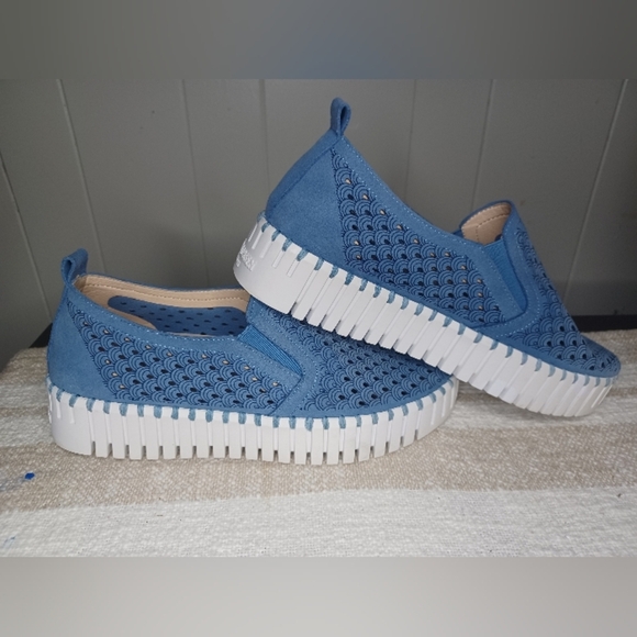 Ilse Jacobsen Blue Patterned Slip-On Sneakers - Picture 2 of 9